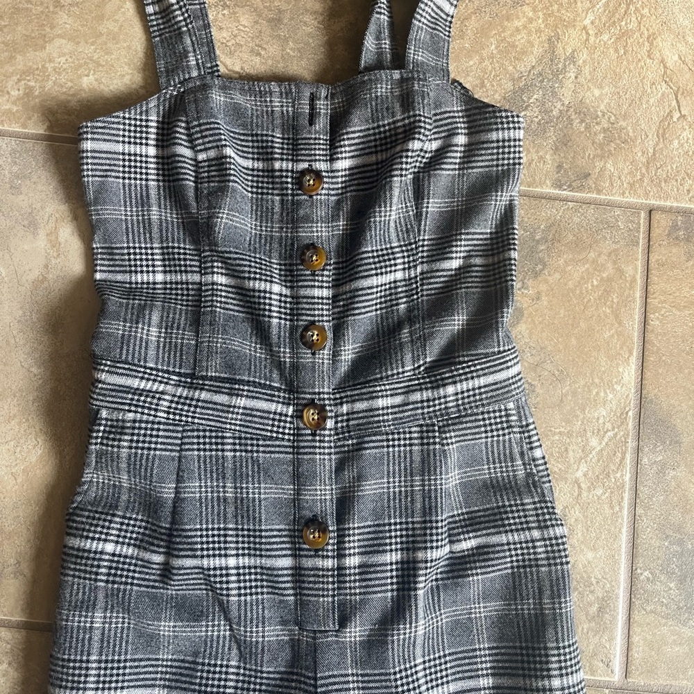 Hollister One piece pant overall. XS - Picture 2 of 6